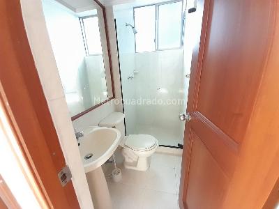 Apartamento de 3 alcobas en arriendo en Los Balsos 2, Medellín, 85 m² · foto 13 de 16