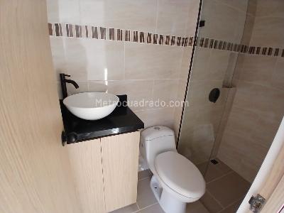 Apartamento de 3 alcobas en venta en Bucaros 1, Bello, 54 m² · foto 2 de 15