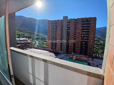 Apartamento de 3 alcobas en venta en Bucaros 1, Bello, 54 m² · foto 10 de 15
