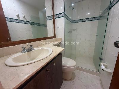 Apartamento de 3 alcobas en arriendo en Santa Maria De Los Angeles, Medellín, 120 m² · foto 8 de 13