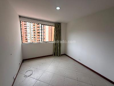 Apartamento de 3 alcobas en arriendo en Santa Maria De Los Angeles, Medellín, 120 m² · foto 9 de 13