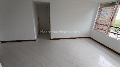Apartamento de 2 alcobas en arriendo en Aliadas, Medellín, 70 m² · foto 4 de 12