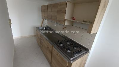 Apartamento de 2 alcobas en arriendo en Aliadas, Medellín, 70 m² · foto 5 de 12