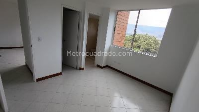 Apartamento de 2 alcobas en arriendo en Aliadas, Medellín, 70 m² · foto 7 de 12