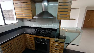 Apartamento en arriendo en San Lucas, Medellín · foto 6 de 15