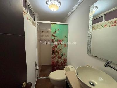 Casa en arriendo en Santa Teresita, Medellín · foto 2 de 16
