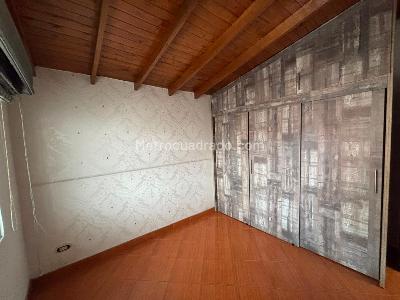 Casa en arriendo en Santa Teresita, Medellín · foto 12 de 16