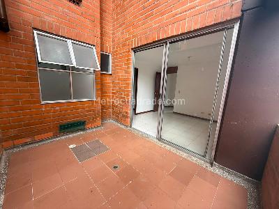 Apartamento en arriendo en Buenos Aires, Medellín · foto 3 de 14