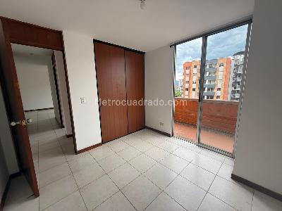 Apartamento en arriendo en Buenos Aires, Medellín · foto 5 de 14