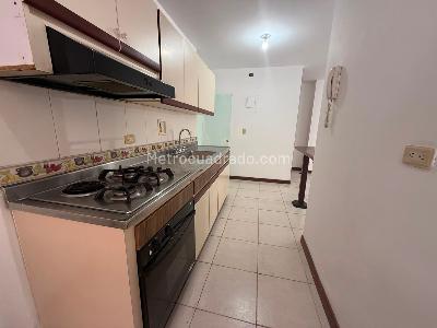 Apartamento en arriendo en Buenos Aires, Medellín · foto 14 de 14