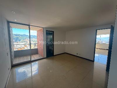 Apartamento de 3 alcobas en arriendo en Los Balsos 1, Medellín, 140 m² · foto 3 de 14