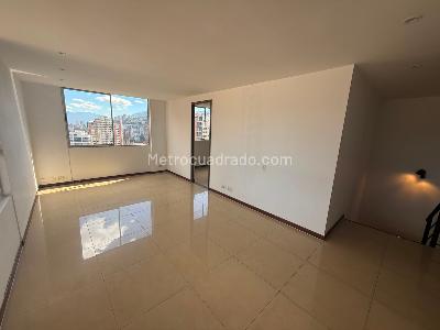 Apartamento de 3 alcobas en arriendo en Los Balsos 1, Medellín, 140 m² · foto 6 de 14