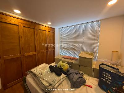 Apartamento de 3 alcobas en arriendo en Loma Del Campestre, Medellín, 134 m² · foto 5 de 12