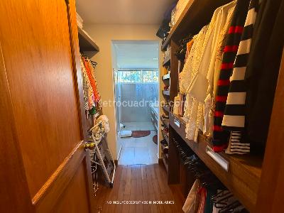 Apartamento de 3 alcobas en arriendo en Loma Del Campestre, Medellín, 134 m² · foto 10 de 12