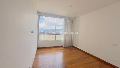 Apartamento en arriendo en El Tesoro, Medellín · foto 7 de 11