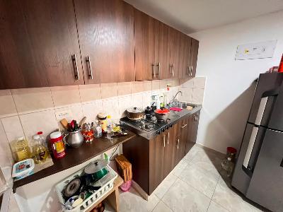 Apartamento de 2 alcobas en venta en San Bernardo, Medellín, 49 m² · foto 4 de 14