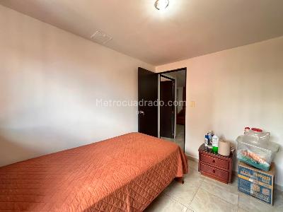 Apartamento de 2 alcobas en venta en San Bernardo, Medellín, 49 m² · foto 7 de 14