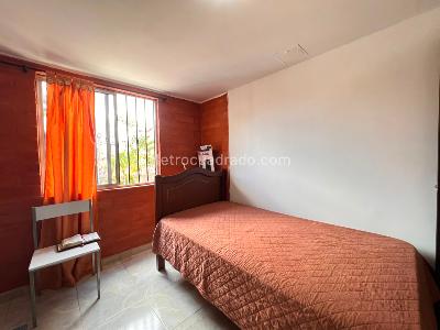 Apartamento de 2 alcobas en venta en San Bernardo, Medellín, 49 m² · foto 11 de 14