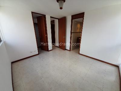 Apartamento de 2 alcobas en arriendo en Loma De Los Gonzalez, Medellín, 76 m² · foto 8 de 17