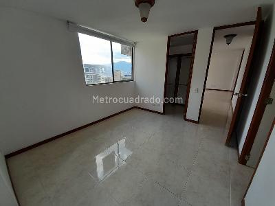 Apartamento de 2 alcobas en arriendo en Loma De Los Gonzalez, Medellín, 76 m² · foto 10 de 17