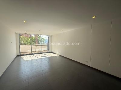 Apartamento de 1 alcoba en arriendo en Loma De Los Gonzalez, Medellín, 67 m² · foto 6 de 9