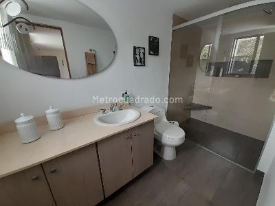 Apartamento de 3 alcobas en arriendo en La Visitacion, Medellín, 135 m² · foto 14 de 18