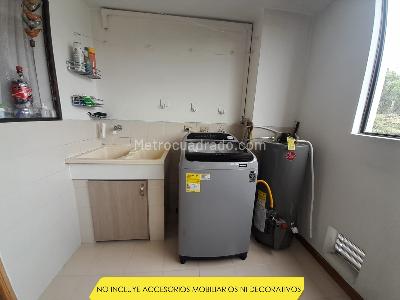 Apartamento de 3 alcobas en arriendo en La Visitacion, Medellín, 135 m² · foto 16 de 18