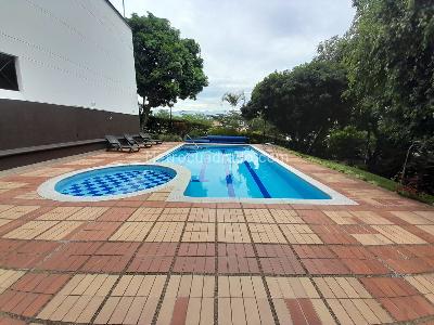 Apartamento de 3 alcobas en arriendo en La Visitacion, Medellín, 135 m² · foto 17 de 18