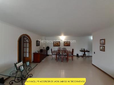 Apartamento de 3 alcobas en arriendo en La Visitacion, Medellín, 135 m² · foto 3 de 18