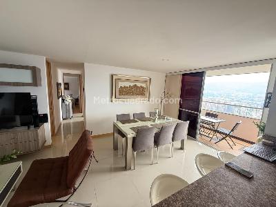 Apartamento de 3 alcobas en arriendo en Asomadera 1, Medellín, 102 m² · foto 2 de 14