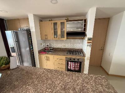 Apartamento de 3 alcobas en arriendo en Asomadera 1, Medellín, 102 m² · foto 5 de 14