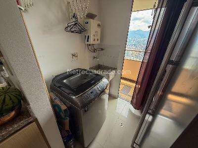 Apartamento de 3 alcobas en arriendo en Asomadera 1, Medellín, 102 m² · foto 10 de 14