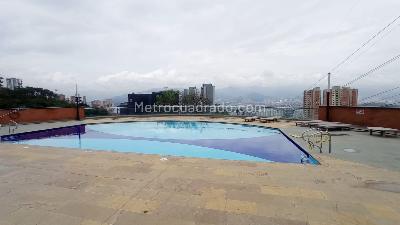 Apartamento de 3 alcobas en arriendo en Asomadera 1, Medellín, 102 m² · foto 12 de 14