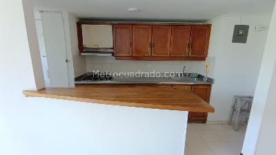 Apartamento de 3 alcobas en arriendo en San Bernardo, Medellín, 75 m² · foto 6 de 14