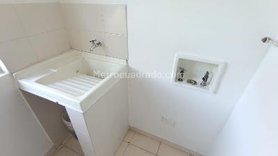 Apartamento de 3 alcobas en arriendo en San Bernardo, Medellín, 75 m² · foto 12 de 14