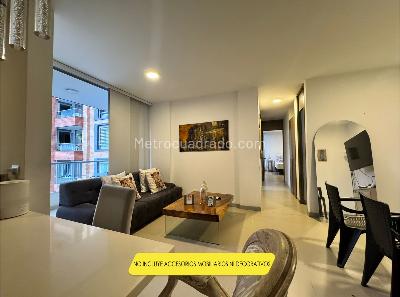 Apartamento en arriendo en Loma De Las Brujas, Envigado · foto 3 de 16