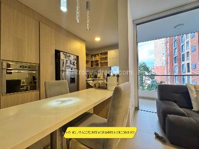 Apartamento en arriendo en Loma De Las Brujas, Envigado · foto 5 de 16