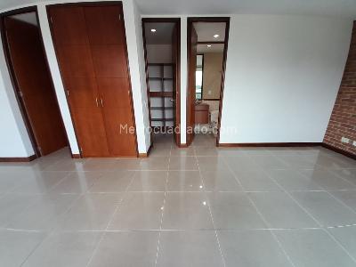 Apartamento de 1 alcoba en arriendo en Las Lomas 1, Medellín, 48 m² · foto 4 de 17