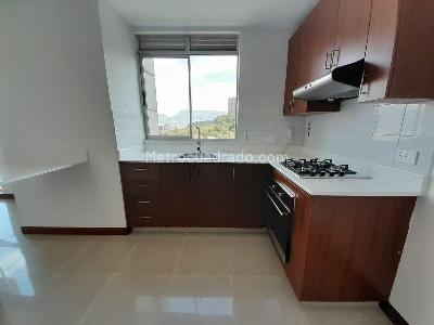 Apartamento de 1 alcoba en arriendo en Las Lomas 1, Medellín, 48 m² · foto 9 de 17