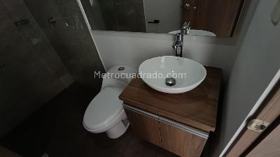 Apartamento de 3 alcobas en arriendo en Malibu, Medellín, 85 m² · foto 12 de 16