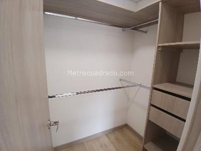 Apartamento de 3 alcobas en venta en Santa Ana, Bello, 70 m² · foto 8 de 17