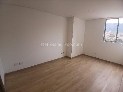 Apartamento de 3 alcobas en venta en Santa Ana, Bello, 70 m² · foto 9 de 17