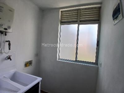 Apartamento de 3 alcobas en arriendo en Colinas Del Sur, Itagüí, 78 m² · foto 10 de 20