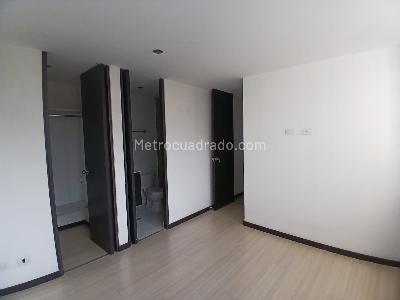 Apartamento de 3 alcobas en arriendo en Colinas Del Sur, Itagüí, 78 m² · foto 16 de 20