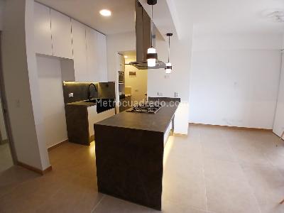 Apartamento en arriendo en Ciudad Del Rio, Medellín · foto 3 de 10