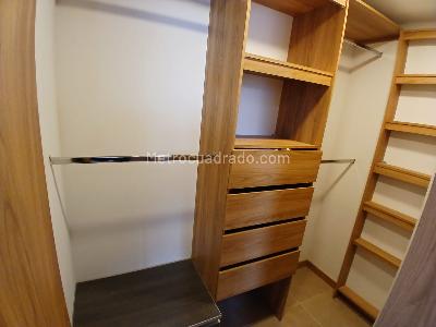 Apartamento en arriendo en Ciudad Del Rio, Medellín · foto 6 de 10