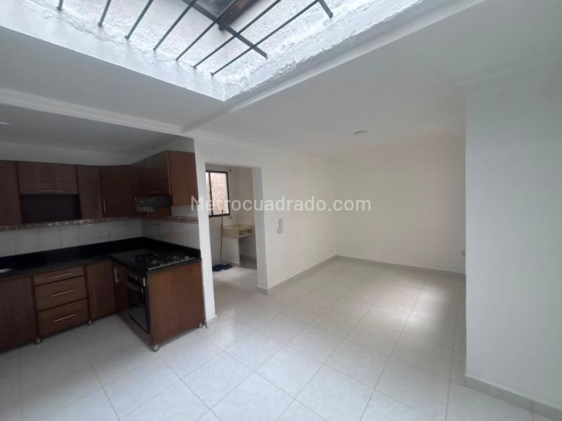 3BR Apartment in La Gloria (105 m²) - 3