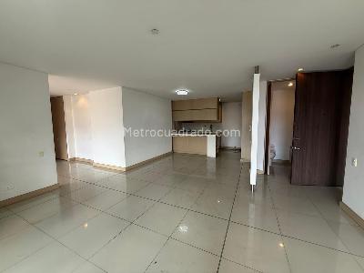 Apartamento de 2 alcobas en arriendo en Castropol, Medellín, 110 m² · foto 4 de 12