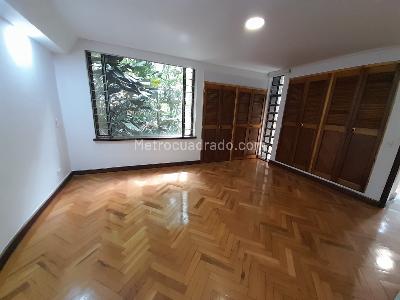 Apartamento en arriendo en El Tesoro, Medellín · foto 12 de 16