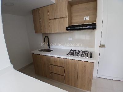 Apartamento de 2 alcobas en arriendo en Bucaros 1, Bello, 52 m² · foto 3 de 13